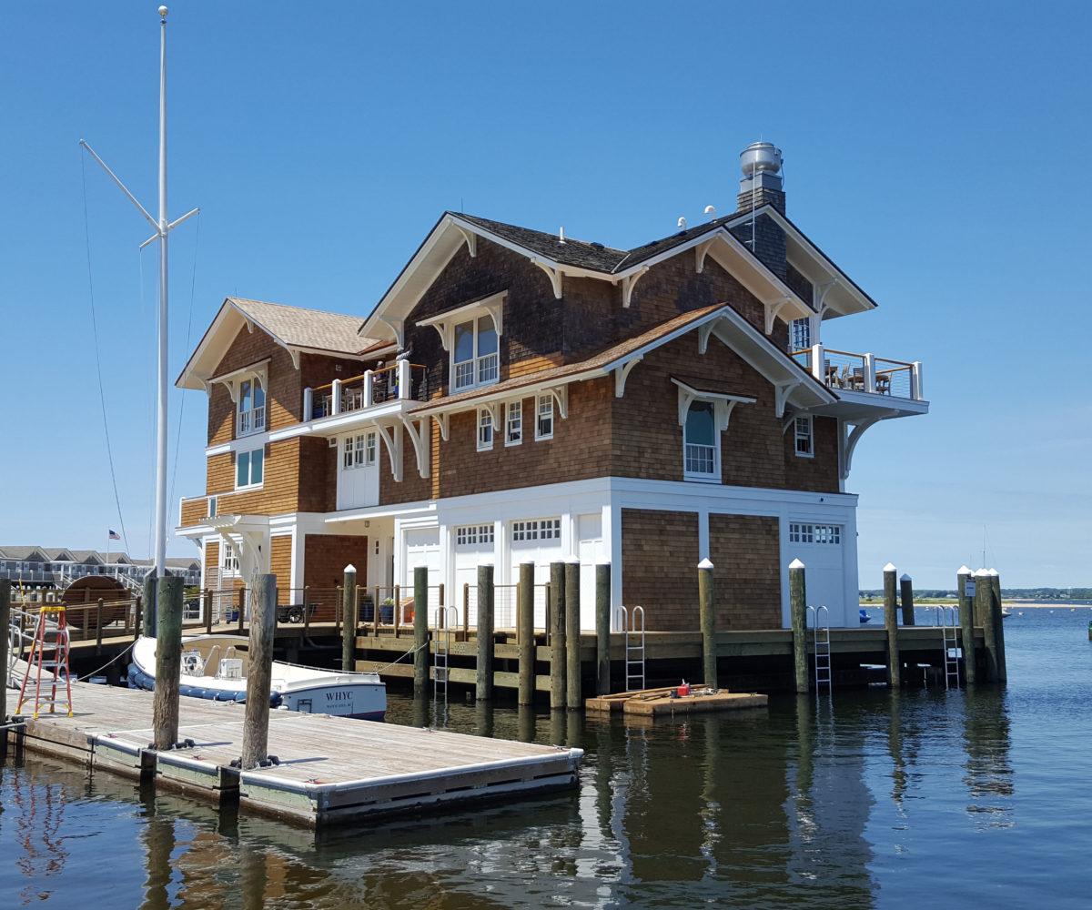 watch hill yacht club restaurant